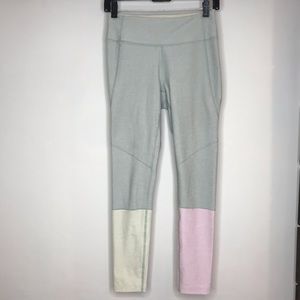 Outdoor Voices hi rise compression leggings